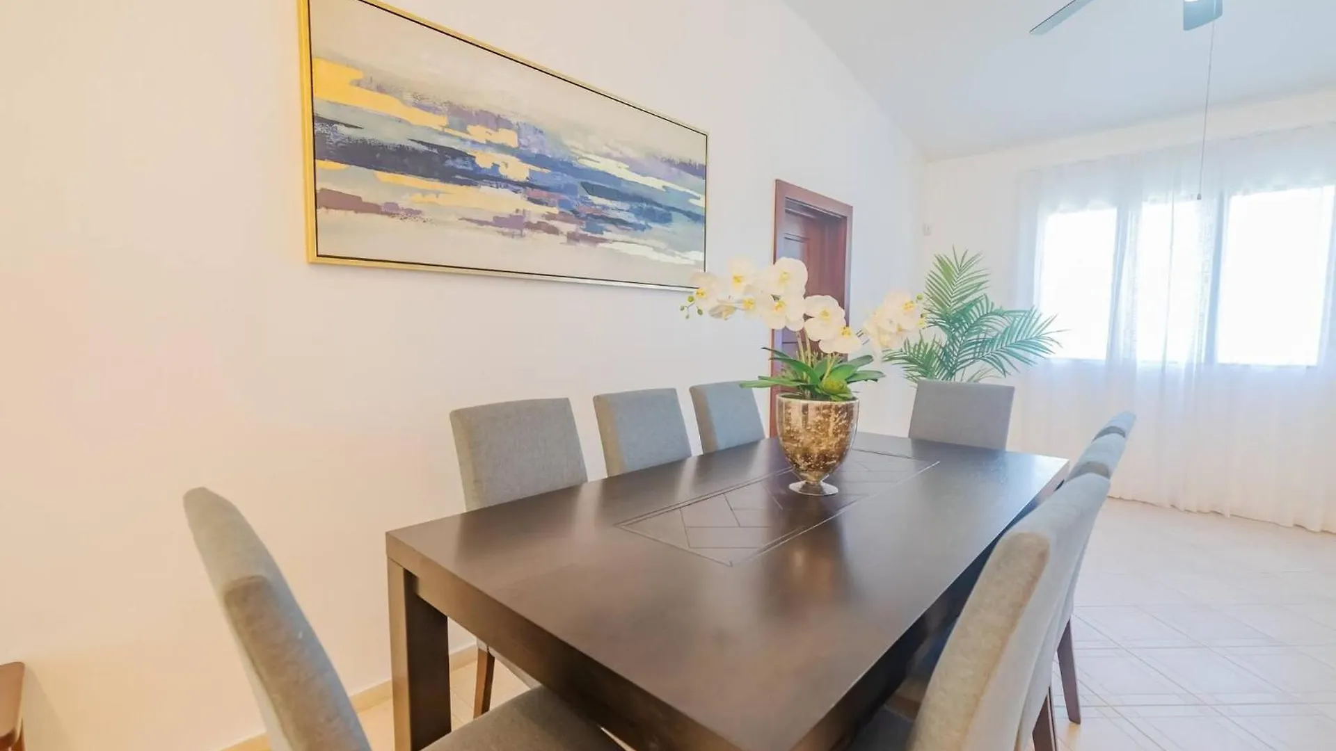 7Br Massive Villa In Sosua - 2Mins From Nightlife 0*,  République dominicaine